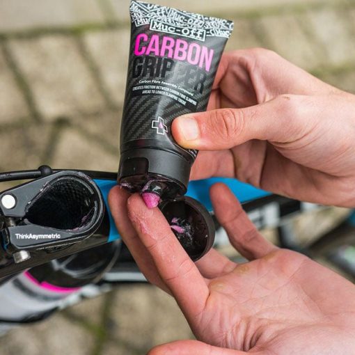 Muc-Off Carbon Gripper - 75g - Image 2