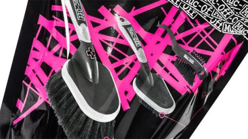 Muc-Off Three Brush Set - Image 2